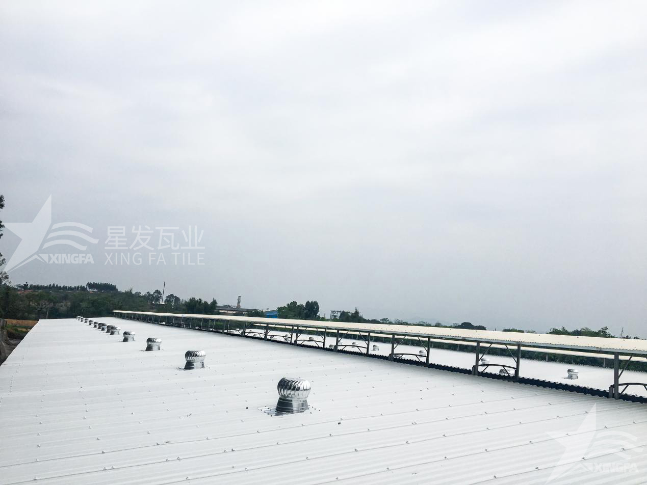 告別高溫難耐，石家莊PVC瓦讓廠房溫度輕松降至舒適區(qū)間
