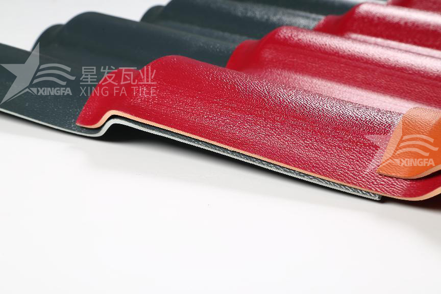 合成樹脂瓦的四層材質(zhì)揭秘：讓你徹底了解屋頂?shù)谋Ｗo(hù)體系！