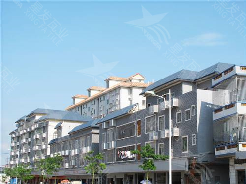 100平方鋪屋頂樹脂瓦包工包料批發(fā)價(jià)格 舊房改造屋面防腐金色仿古琉璃瓦 石家莊樹脂仿古瓷瓦生產(chǎn)廠家